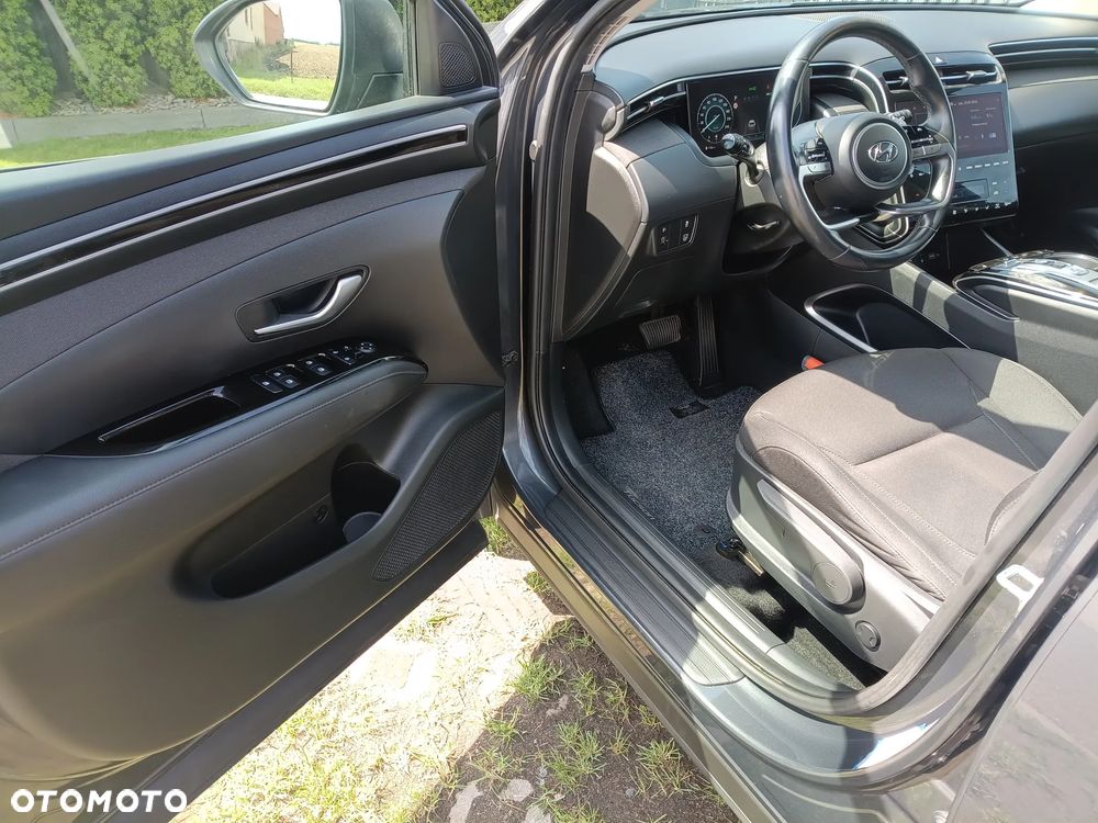 Hyundai Tucson 1.6 T-GDi HEV 2WD Select - 23