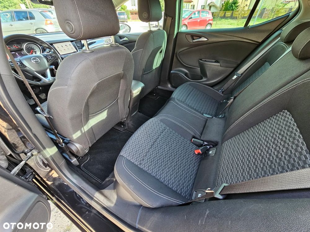Opel Astra - 16