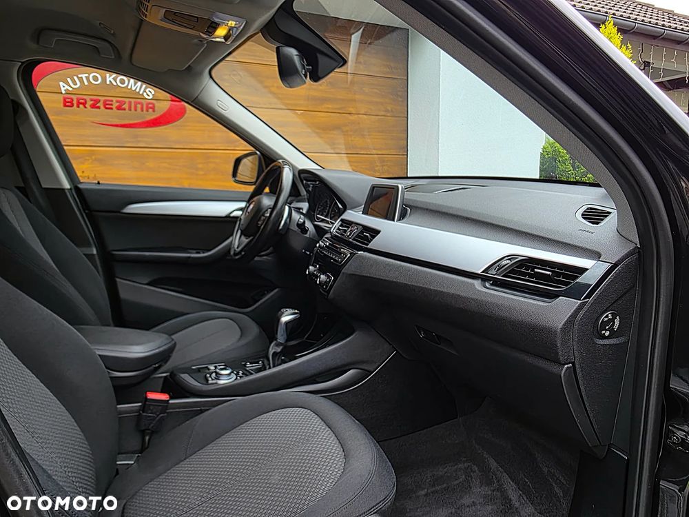 BMW X1 xDrive18d Advantage - 31