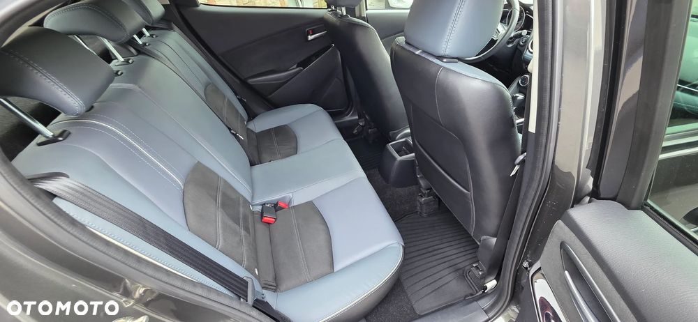 Mazda 2 SKYACTIV-G 90 Exclusive-Line - 28