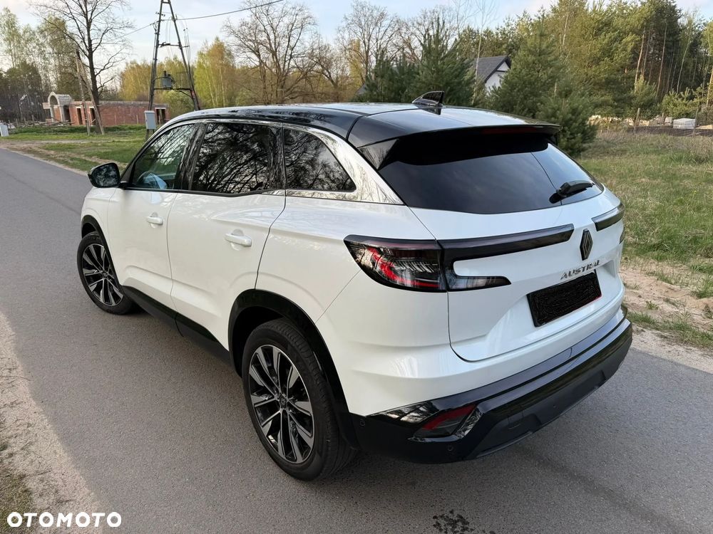 Renault Austral 1.3 TCe mHEV Iconic - 14