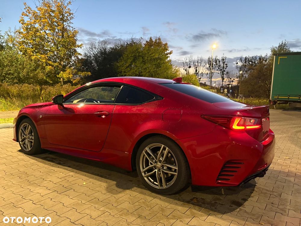 Lexus RC - 6