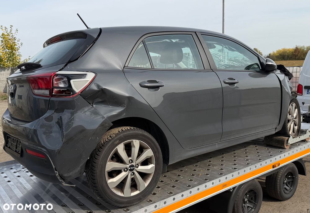 Kia Rio 1.0 T-GDI GT-Line - 4