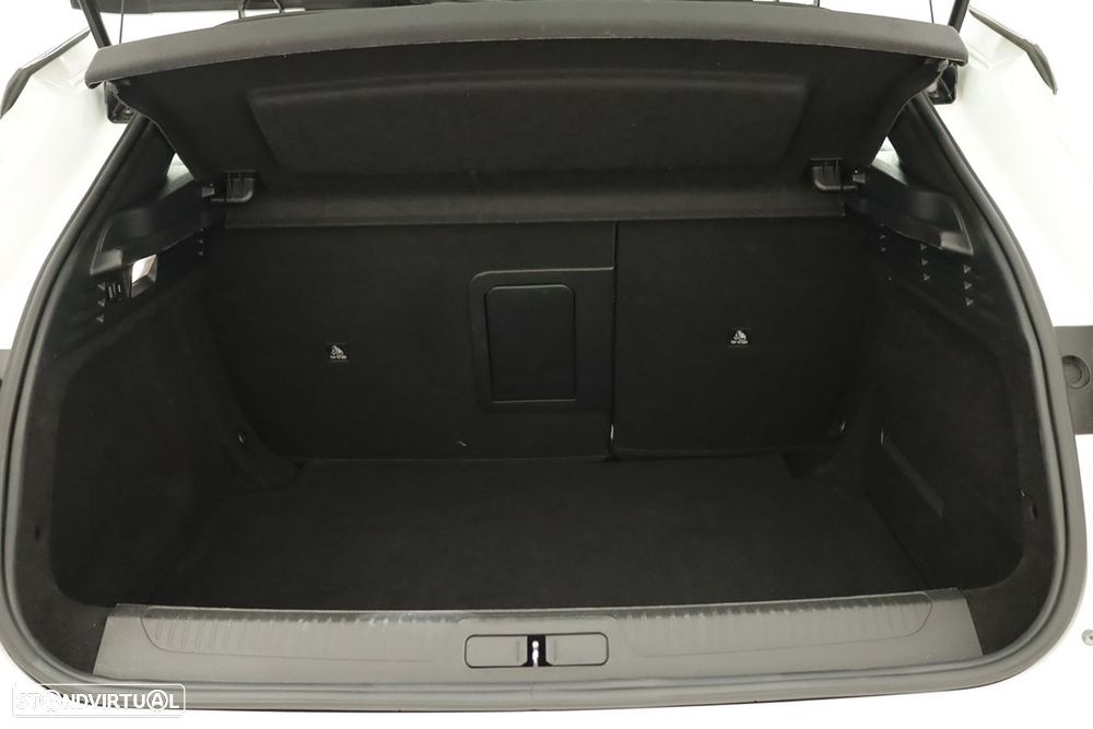 DS DS4 4 1.2 PureTech Performance Line EAT8 - 24