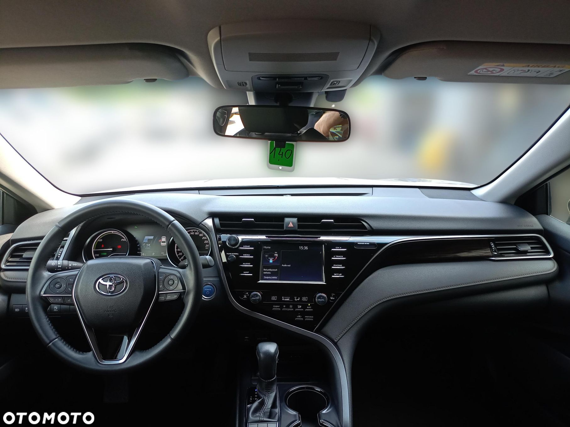 Toyota Camry - 2