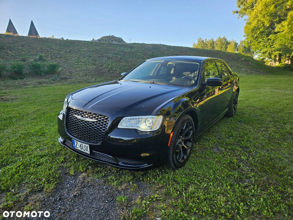 Chrysler 300C - 5