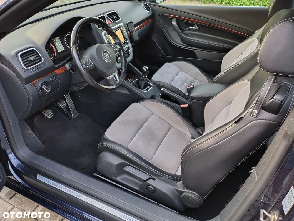 Volkswagen Eos 1.4 TSI BlueMotion Technology - 17