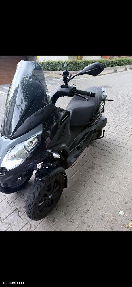 Piaggio MP-3 - 7