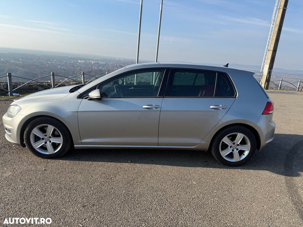 Volkswagen Golf 2.0 BlueTDI Highline - 2