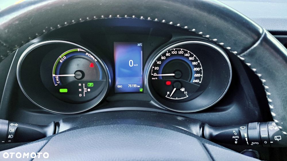 Toyota Auris 1.8 HSD Prestige - 9