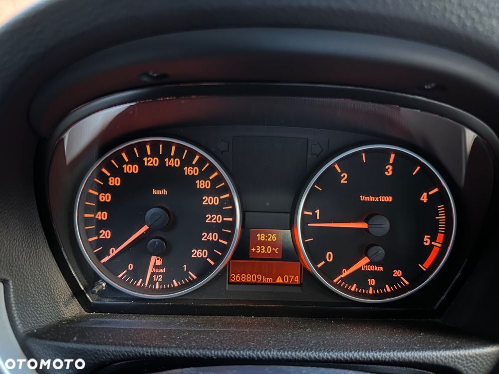 BMW Seria 3 320d - 11