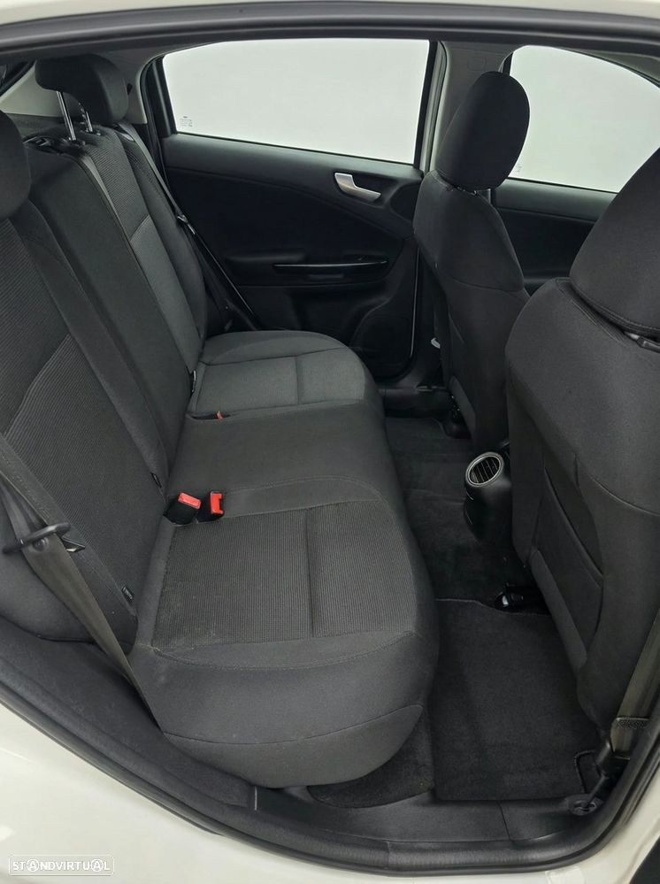 Alfa Romeo Giulietta 1.6 JTDM 16V - 11