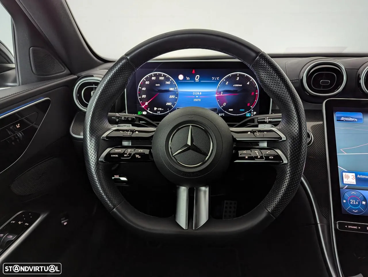 Mercedes-Benz C 300 d AMG Line - 25