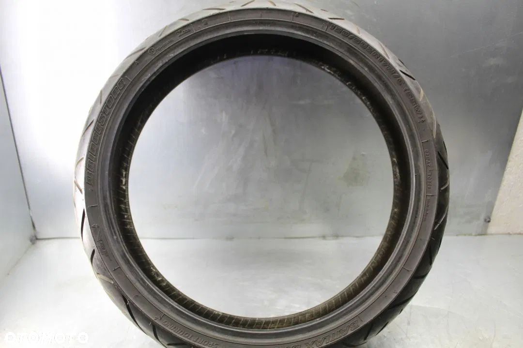 Opona Bridgestone Battlax BT-021 120/60 R17 C63 - 1