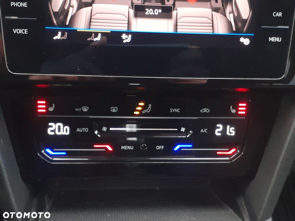 Volkswagen Passat - 21