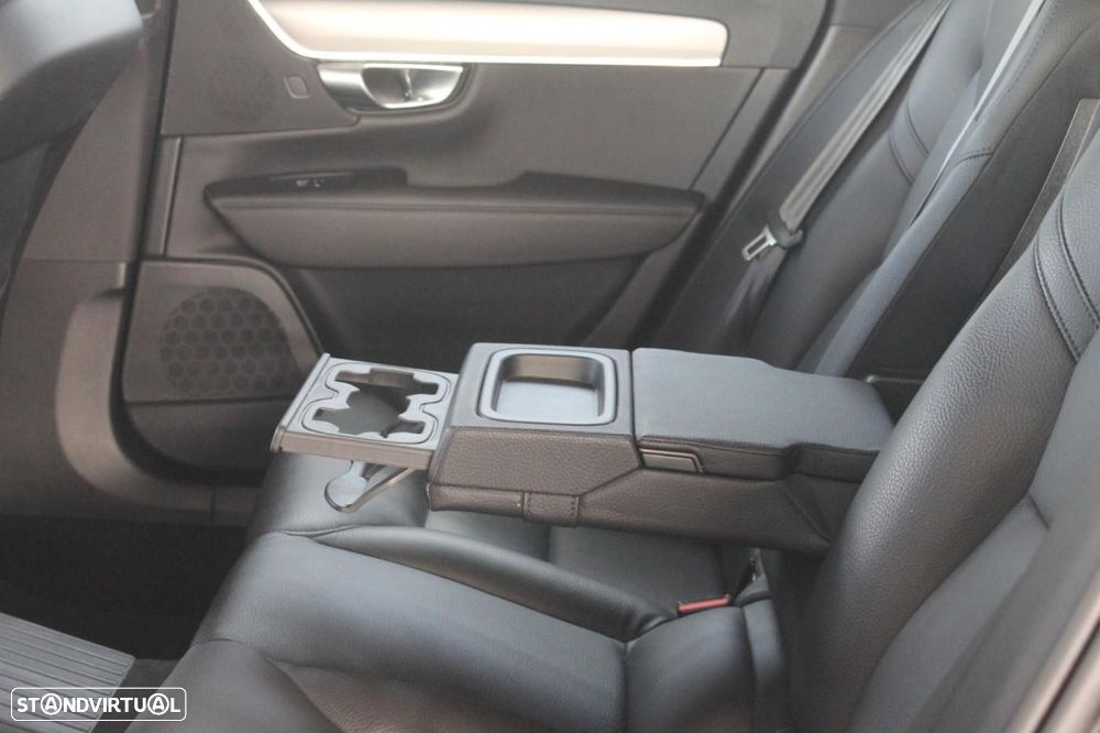 Volvo V90 2.0 T6 PHEV Inscription Expression AWD - 21
