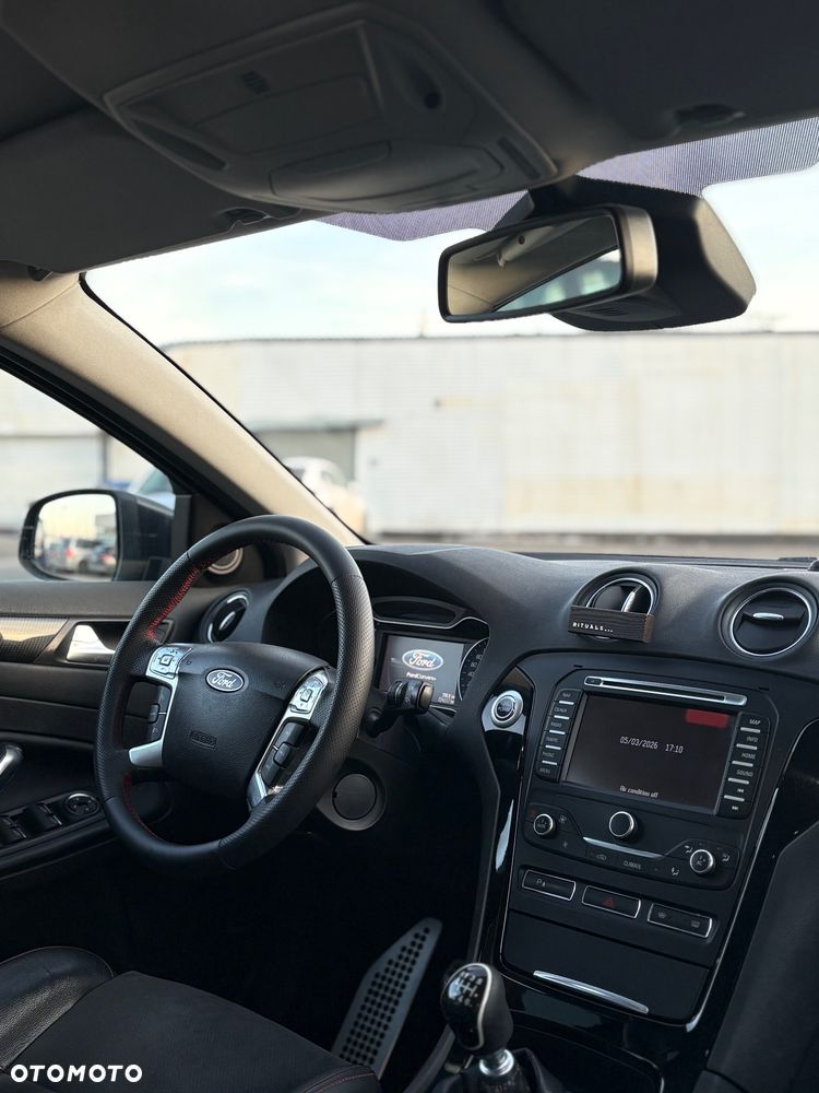 Ford Mondeo 2.0 TDCi Titanium S - 12