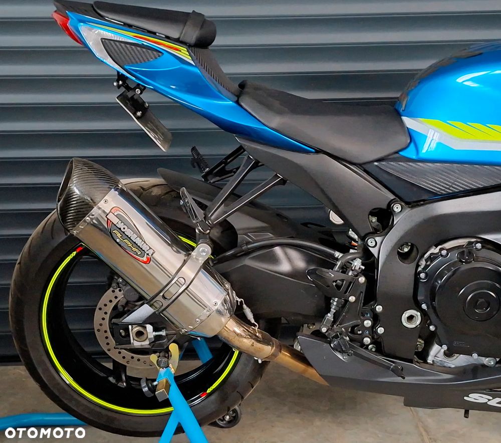Suzuki GSX-R - 3