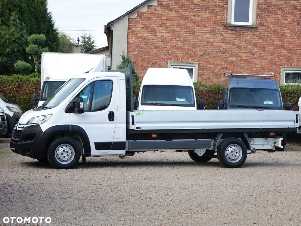 Citroën Jumper 3-osobowy Skrzyniowy Długa Skrzynia 4.2m - 2