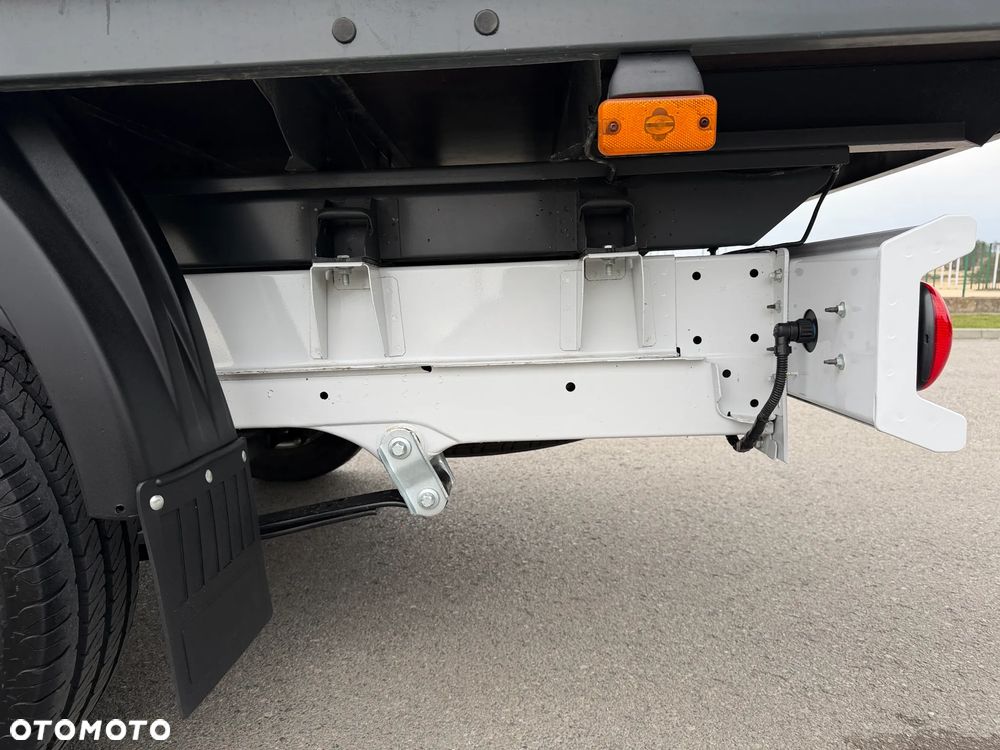 Fiat Ducato Doka 7 osób / Brygadowy / Paka 3.3m / Wzmacniany Maxi Koła 16" / Silnik Iveco 2.3 140km  / Ledy / Bogate wyposażenie / Zadbany jak nowy / 1 Właściciel / Salon PL / FV23% - 23