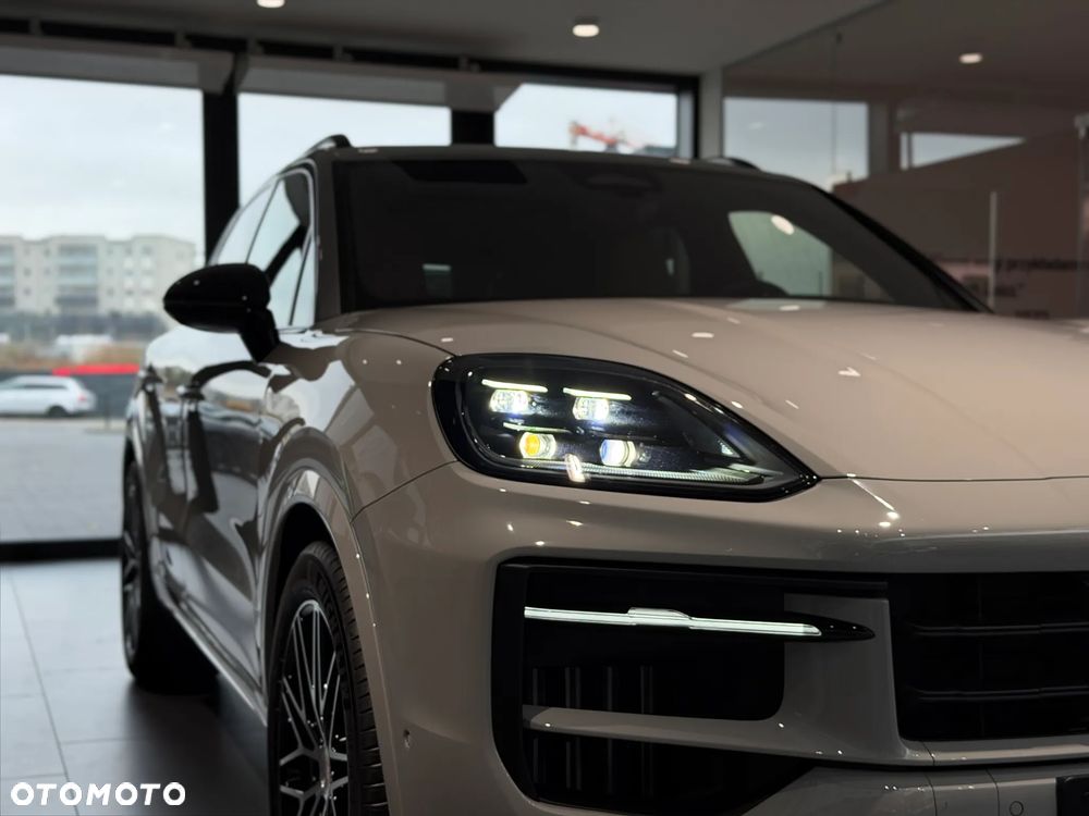 Porsche Cayenne Black Edition - 8
