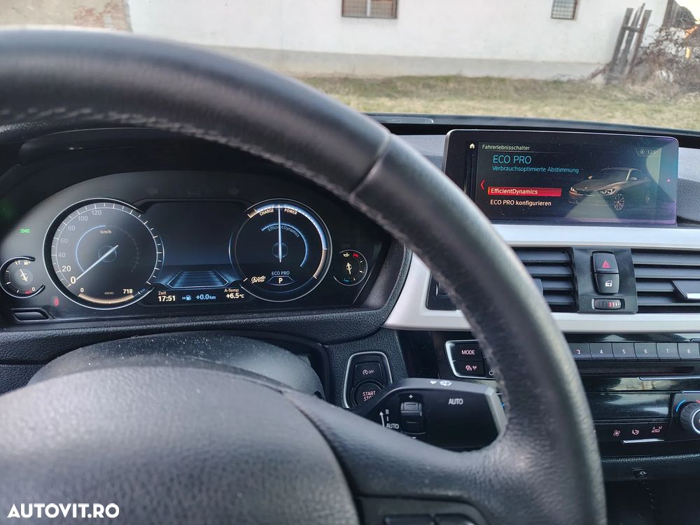 BMW Seria 3 320d xDrive Aut. Edition Luxury Line Purity - 8