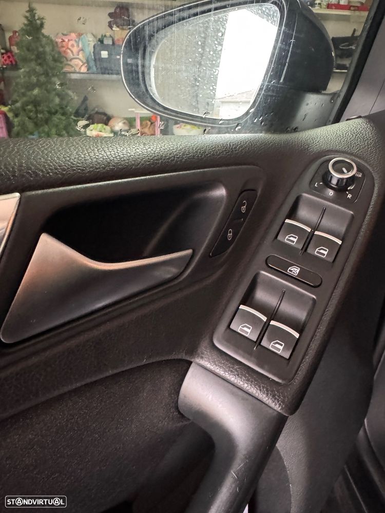 VW Golf 2.0 GTI DSG - 13