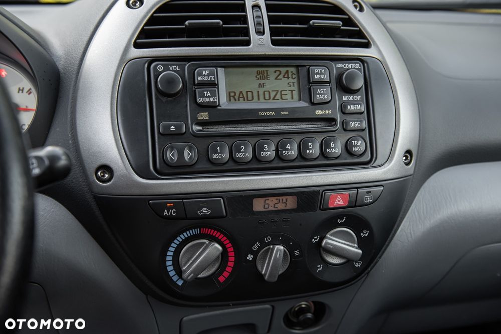 Toyota RAV4 2.0 VVT-i 4x4 - 16