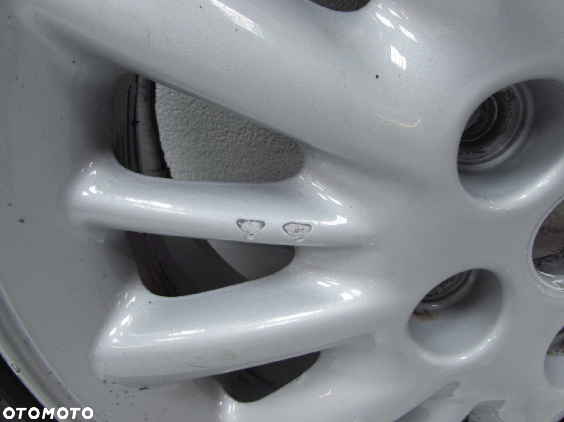 CHRYSLER GRAND VOYAGER IV 00-07 KOLA FELGI ALUMINIOWE 16X6,5J 5X114,3 215/65 16" - 14