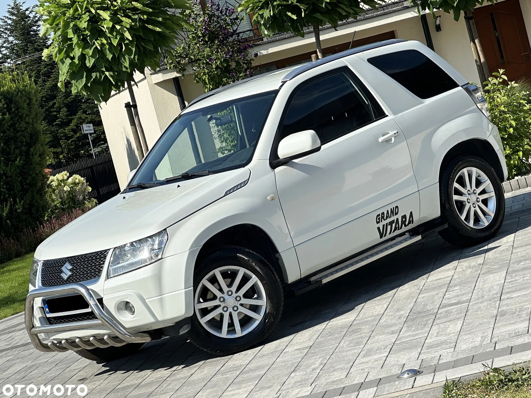 Suzuki Grand Vitara 1.6 De luxe - 2