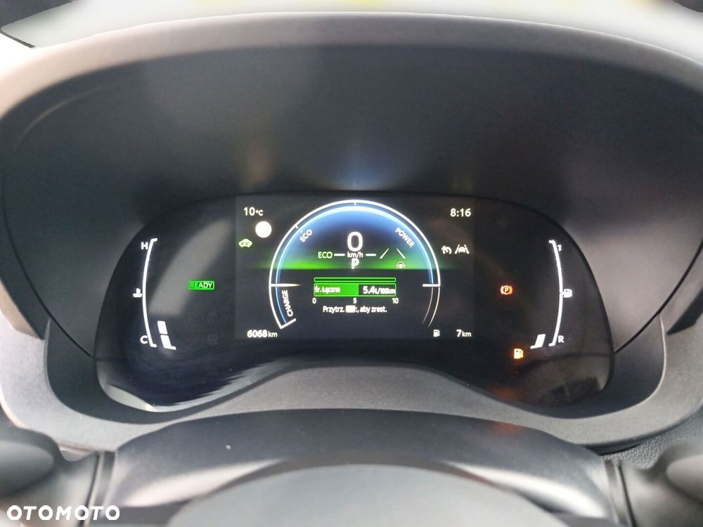 Toyota Yaris Hybrid 1.5 Style - 22