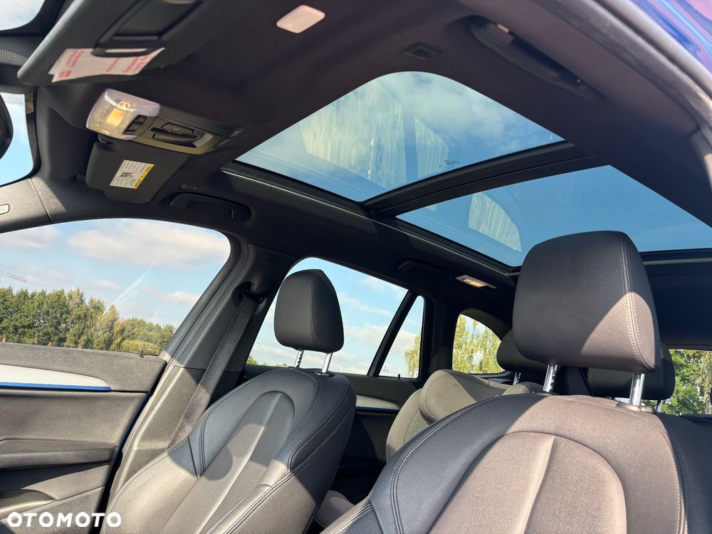 BMW X1 - 11