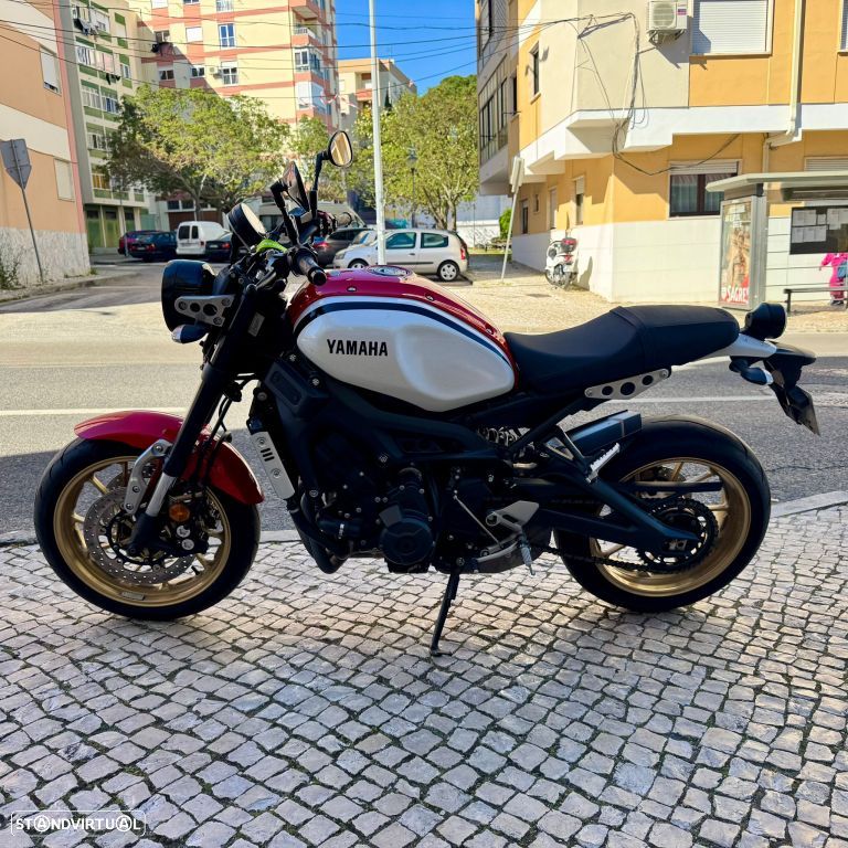 Yamaha XSR 900 - 4