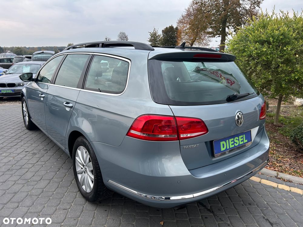 Volkswagen Passat 1.6 TDI BMT Comfortline - 5