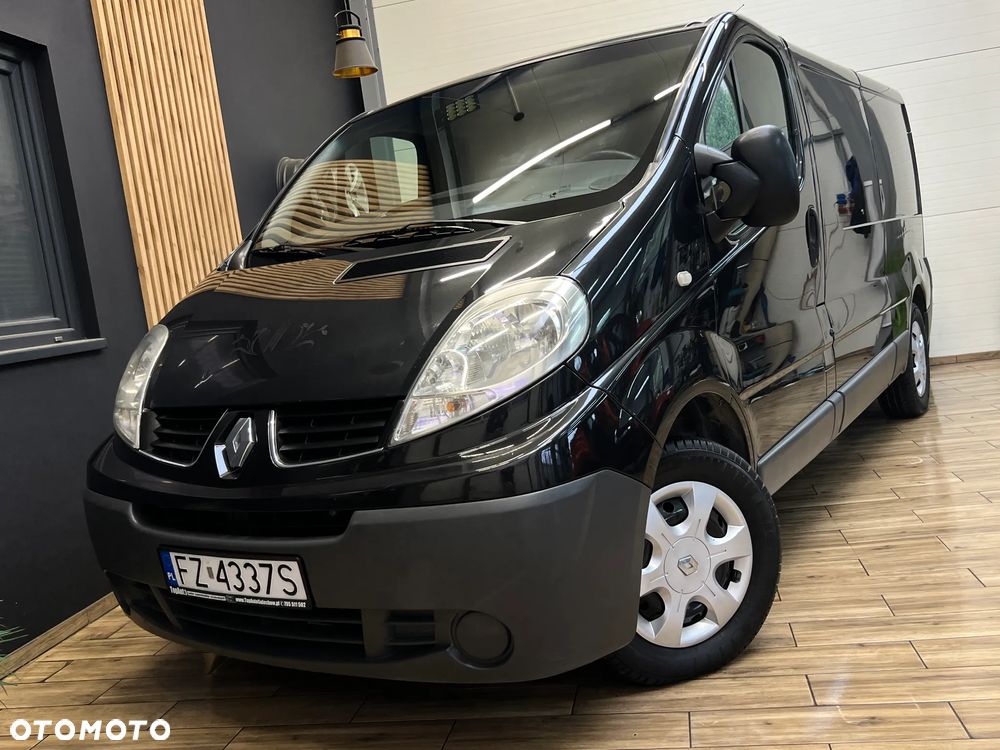 Renault TRAFIC - 1