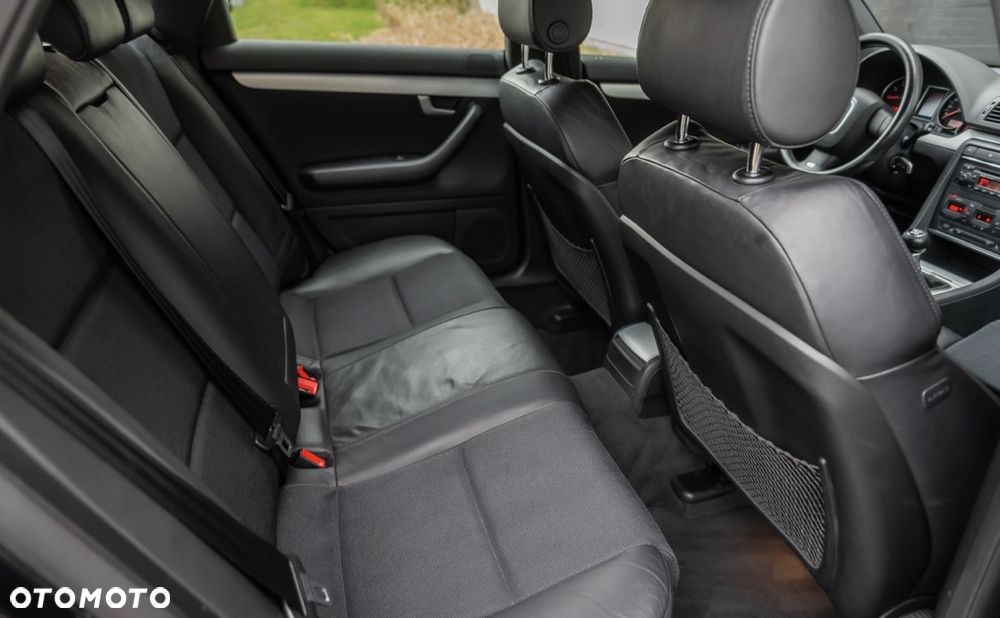 Audi A4 Avant 1.8 T quattro - 6