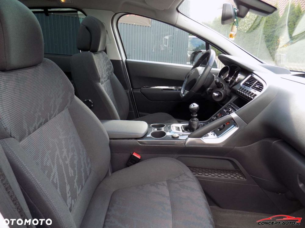 Peugeot 3008 - 18