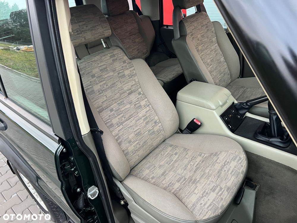 Land Rover Discovery 2.5 TD ES - 11