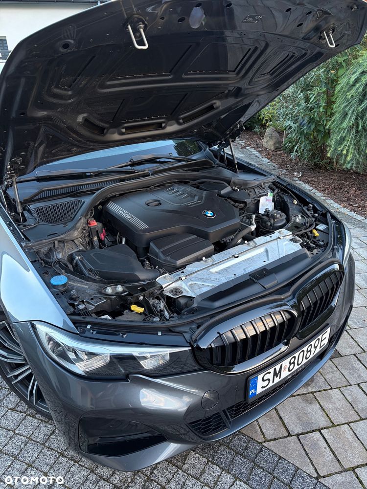 BMW Seria 3 320i M Sport sport - 18
