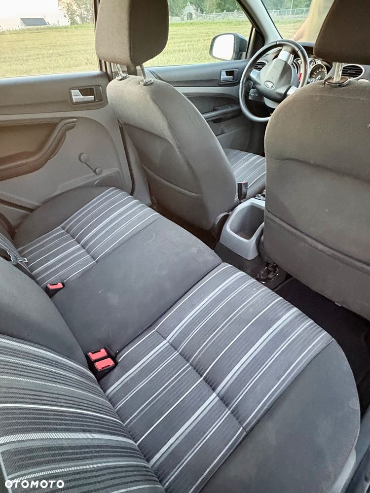 Ford Focus 1.6 TDCi Trend - 20