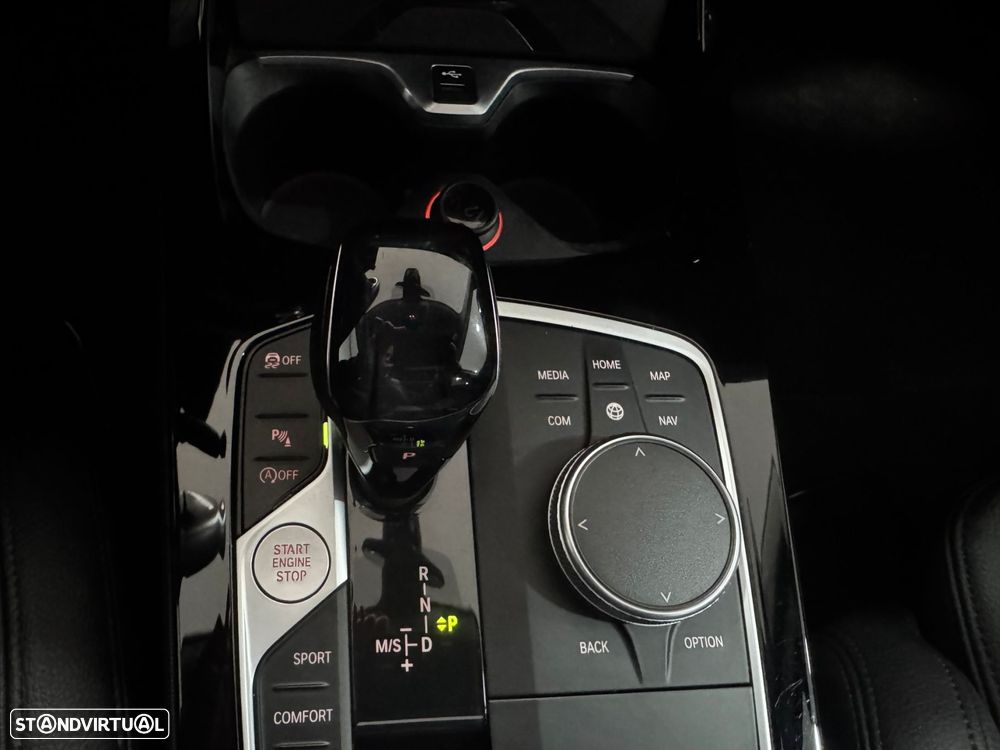 BMW 216 Gran Coupé d Aut. Advantage - 33