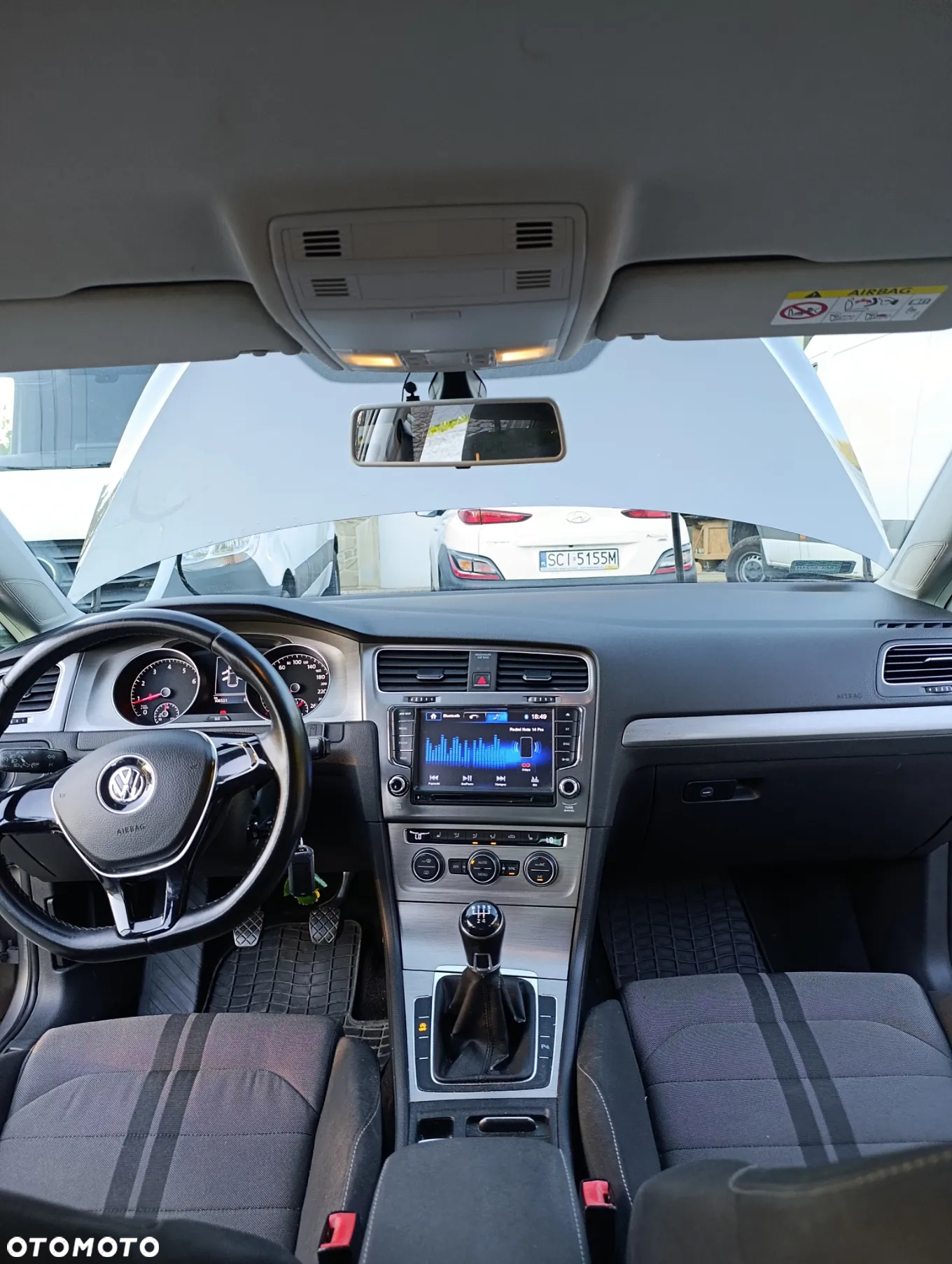 Volkswagen Golf - 12