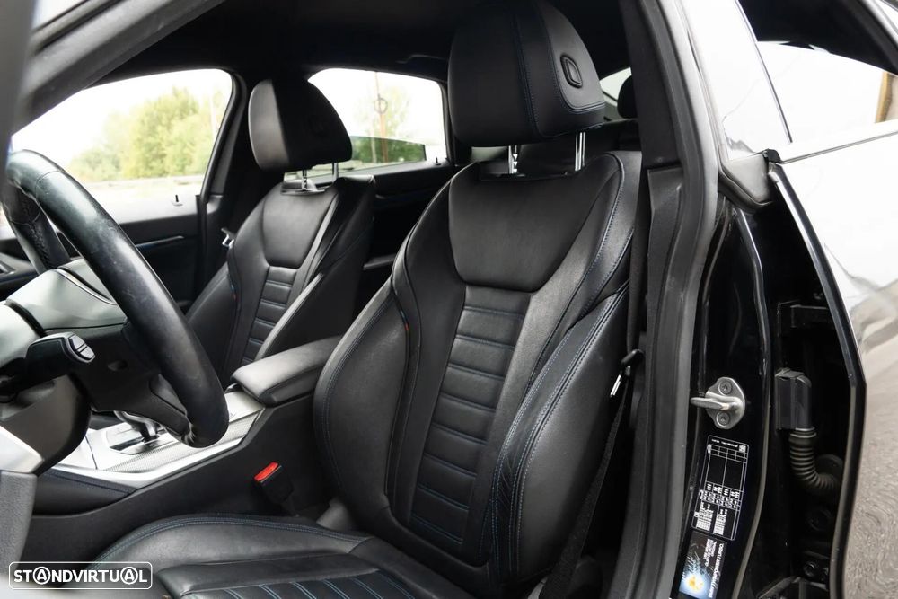 BMW 420 Gran Coupé d Pack Desportivo M Auto - 28
