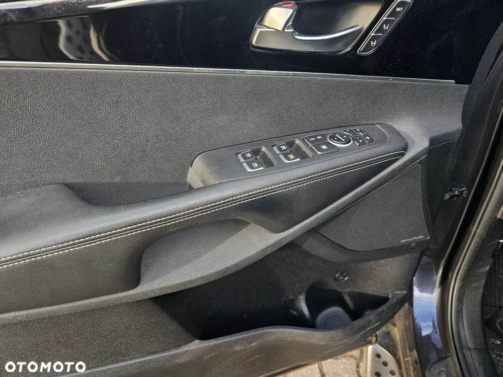 Kia Sorento 2.2 CRDi AWD GT Line - 8