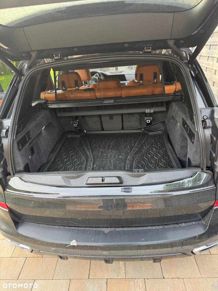 BMW X5 - 12