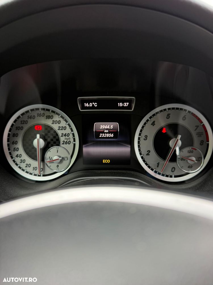 Mercedes-Benz A 180 - 6