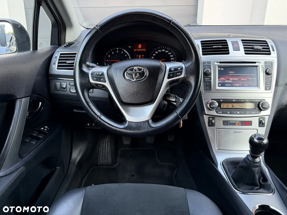 Toyota Avensis 1.8 Prestige - 7