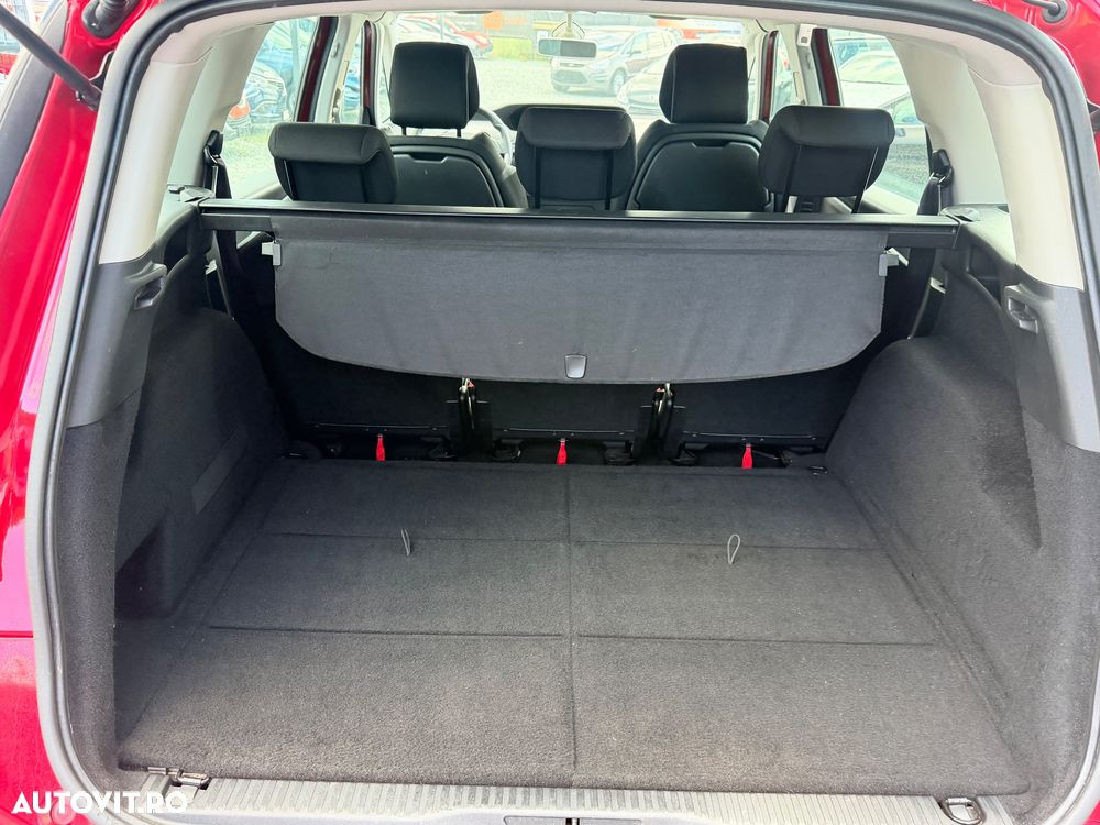 Citroën C4 Grand Picasso PureTech 130 Stop&Start SHINE - 18
