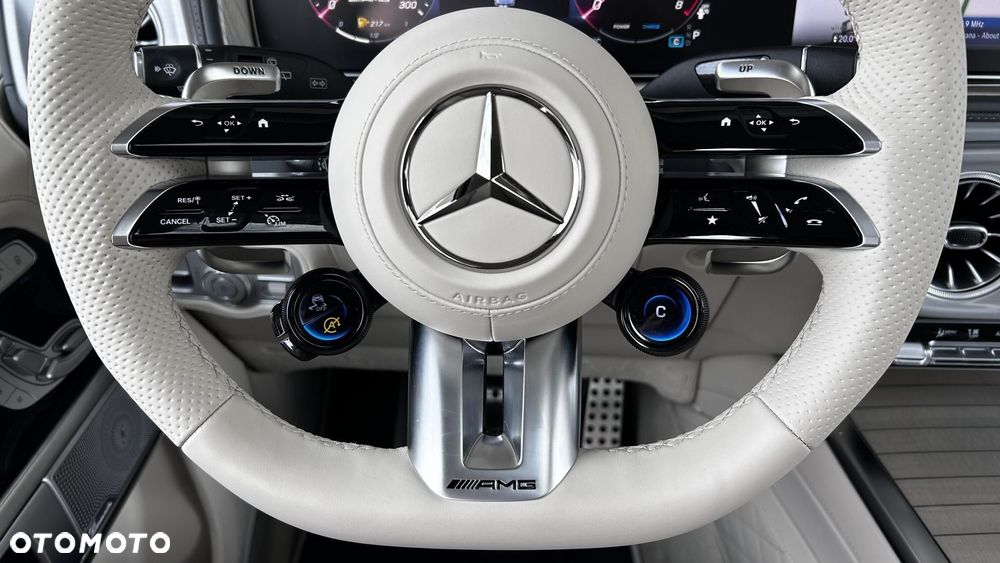 Mercedes-Benz Klasa G AMG 63 - 16