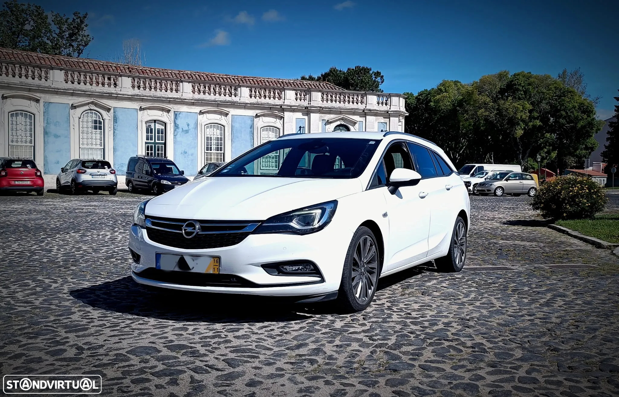 Opel Astra Sports Tourer 1.6 CDTI Dynamic Sport - 2
